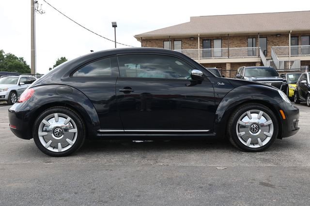 Used 2013 Volkswagen Beetle 2.5 Fender FWD image 16