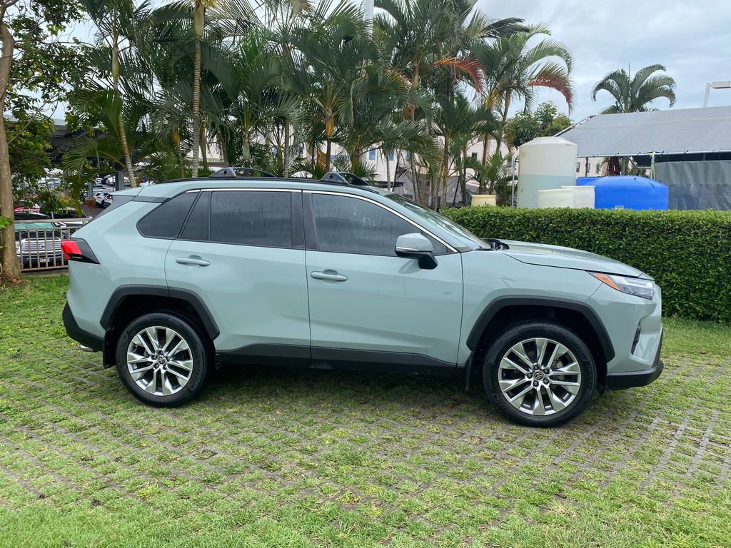 Used 2022 Toyota RAV4 XLE Premium FWD image 26