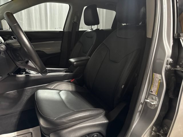 Used 2022 Jeep Compass Limited AWD/4WD image 5