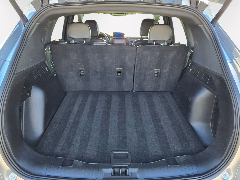 Used 2024 Ford Escape ST-Line image 6