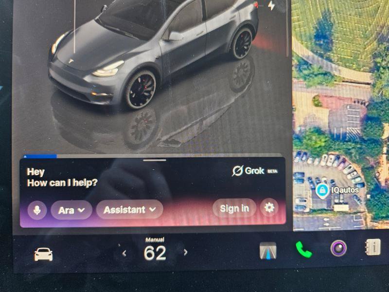Used 2023 Tesla Model Y Long Range AWD/4WD image 44
