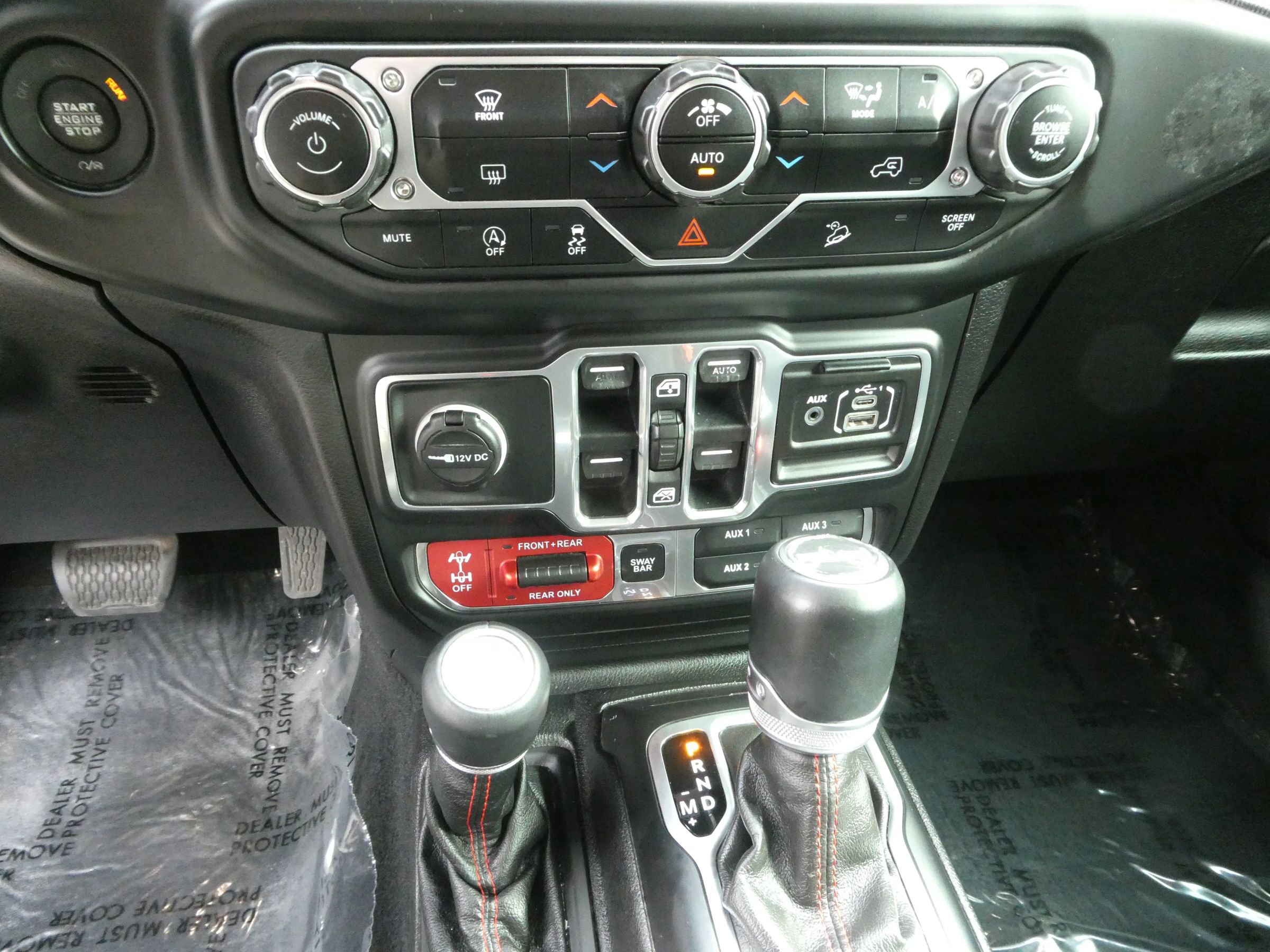 Used 2018 Jeep Wrangler Unlimited Rubicon w/ LED Lighting Group image 20