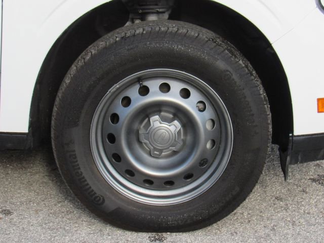Used 2025 Ford Maverick XL image 10