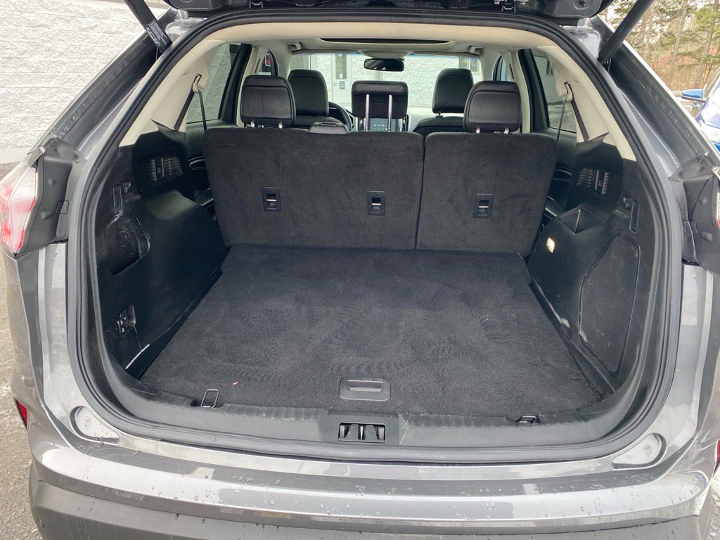 Used 2022 Ford Edge Titanium w/ Class II Trailer Tow Package image 23