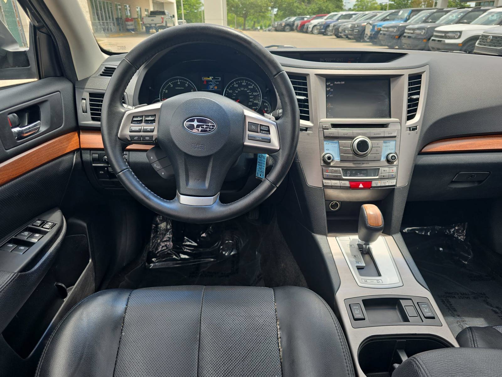Used 2013 Subaru Outback 2.5i Limited w/ Popular Pkg 3 AWD/4WD image 18