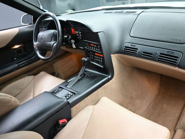 Used 1996 Chevrolet Corvette Convertible image 18