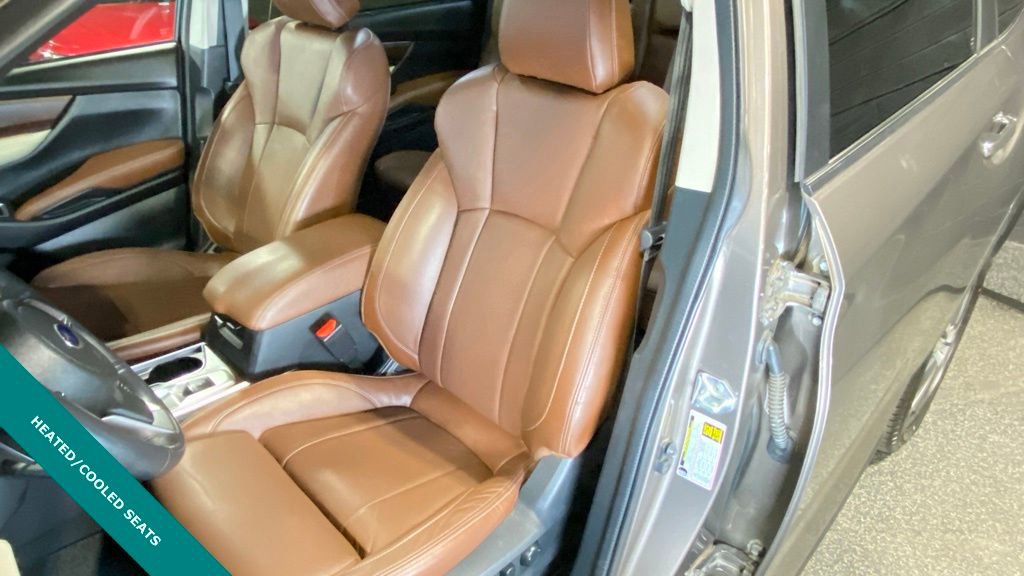 Used 2022 Subaru Ascent Touring AWD/4WD image 3