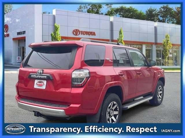 Used 2023 Toyota 4Runner TRD Off-Road Premium w/ Moonroof Package AWD/4WD image 6