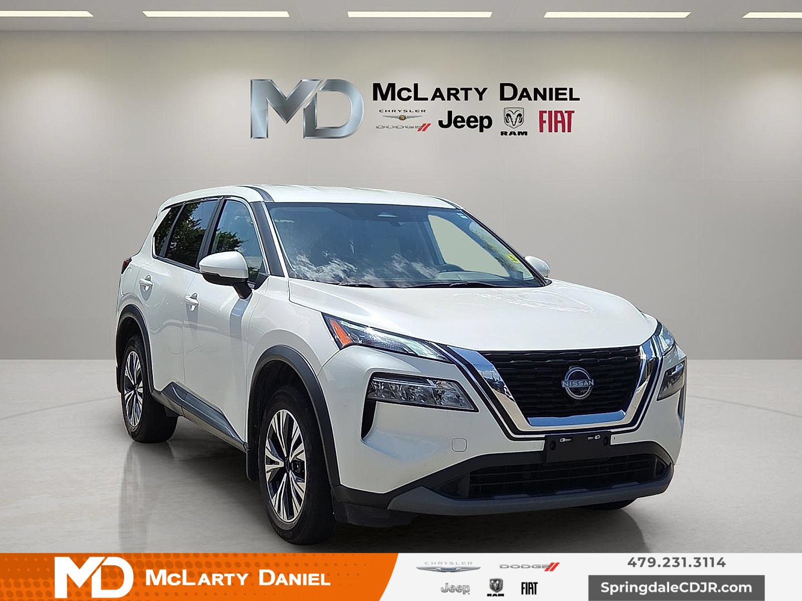 Used 2023 Nissan Rogue SV