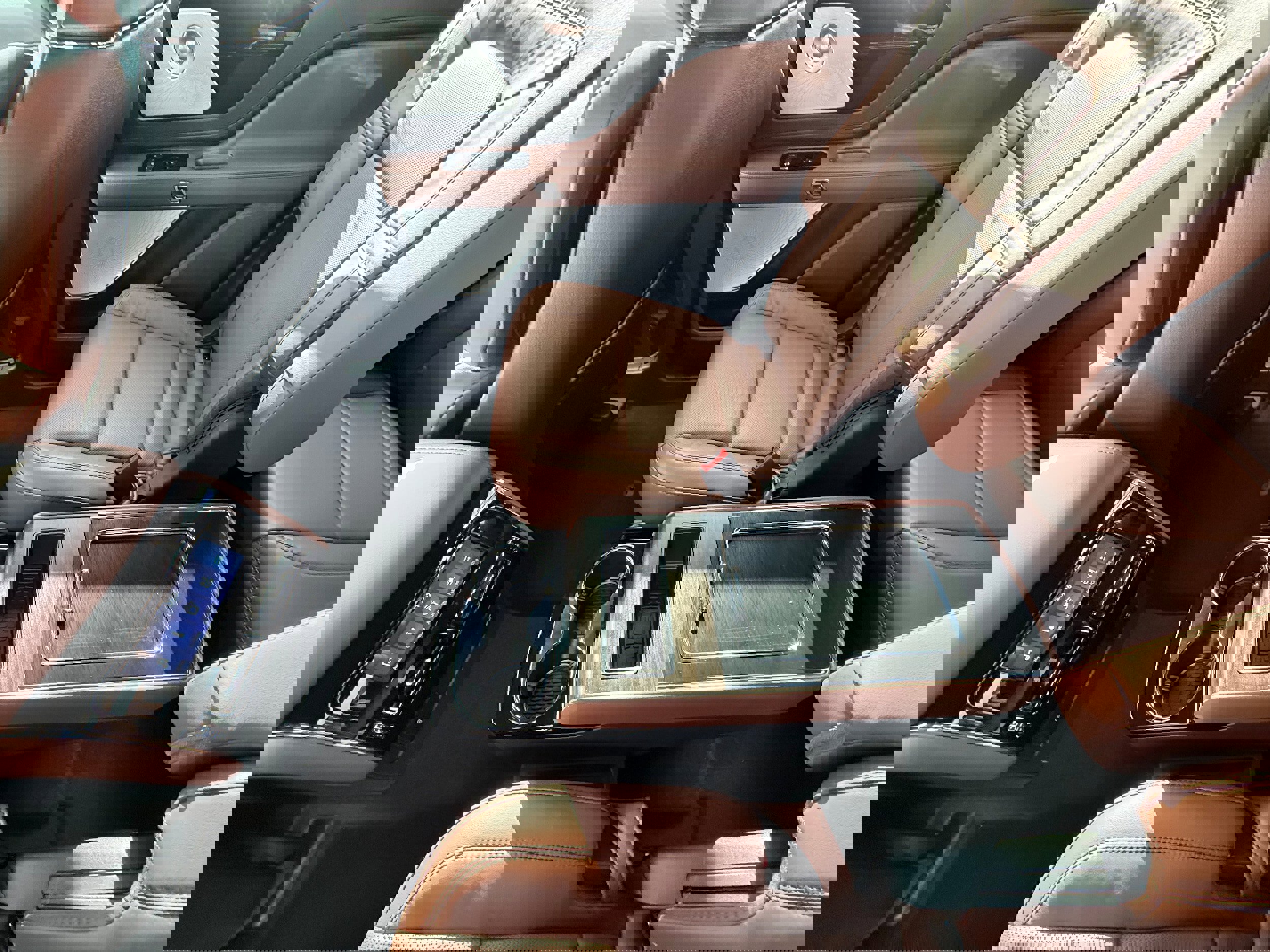 New 2026 Lincoln Aviator Reserve w/ Luxury Package image 19