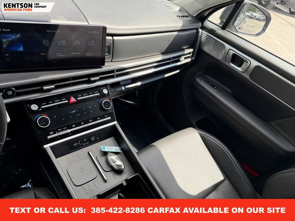 Used 2025 Hyundai Santa Fe SEL image 25