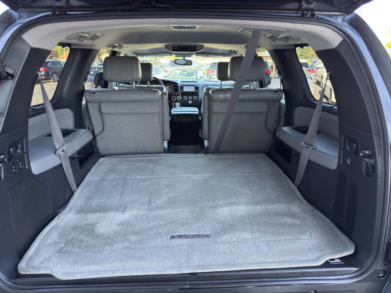 Used 2008 Toyota Sequoia Limited AWD/4WD image 17