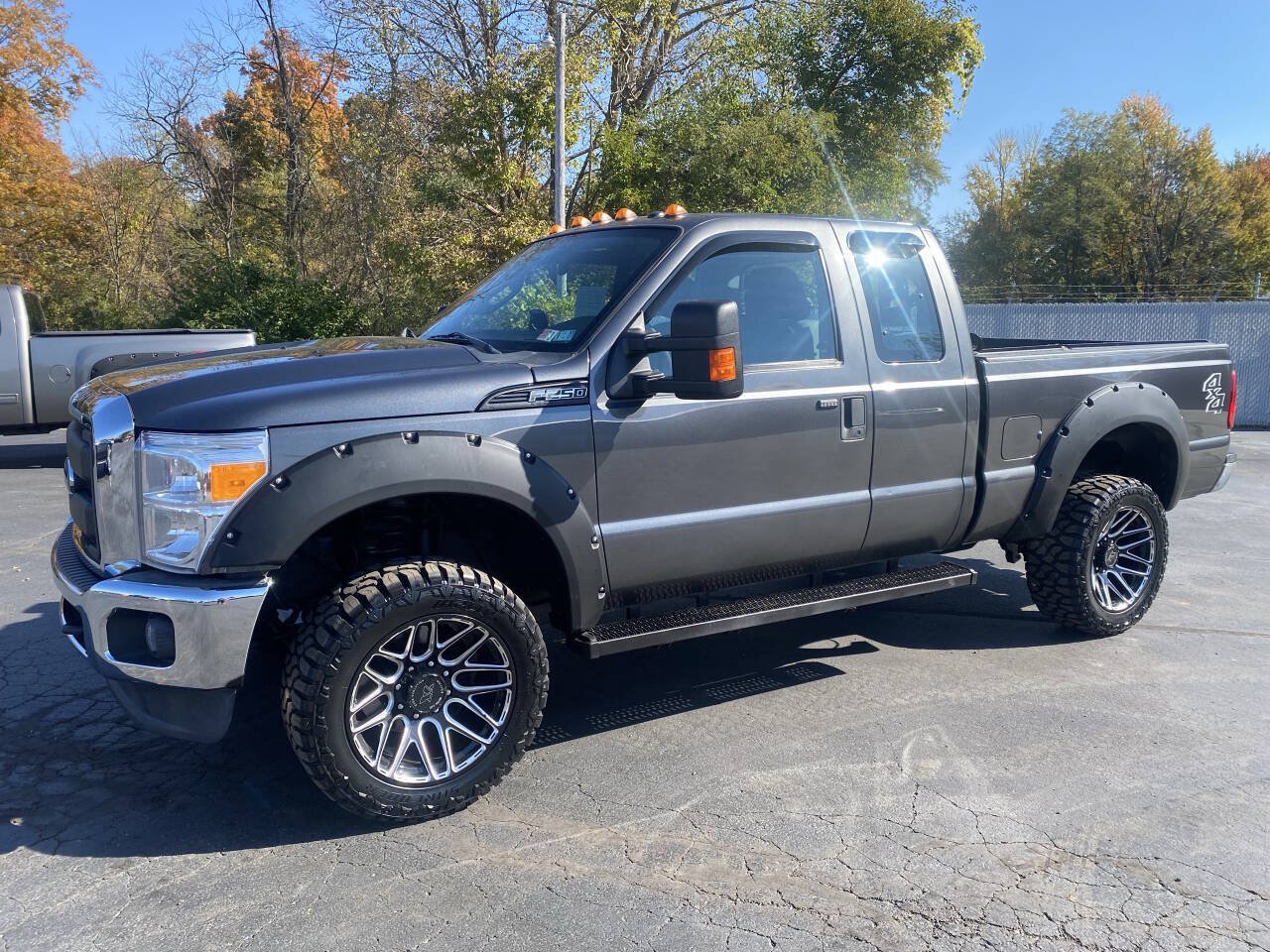 Used 2016 Ford F250 XL w/ XL Appearance Package AWD/4WD image 2