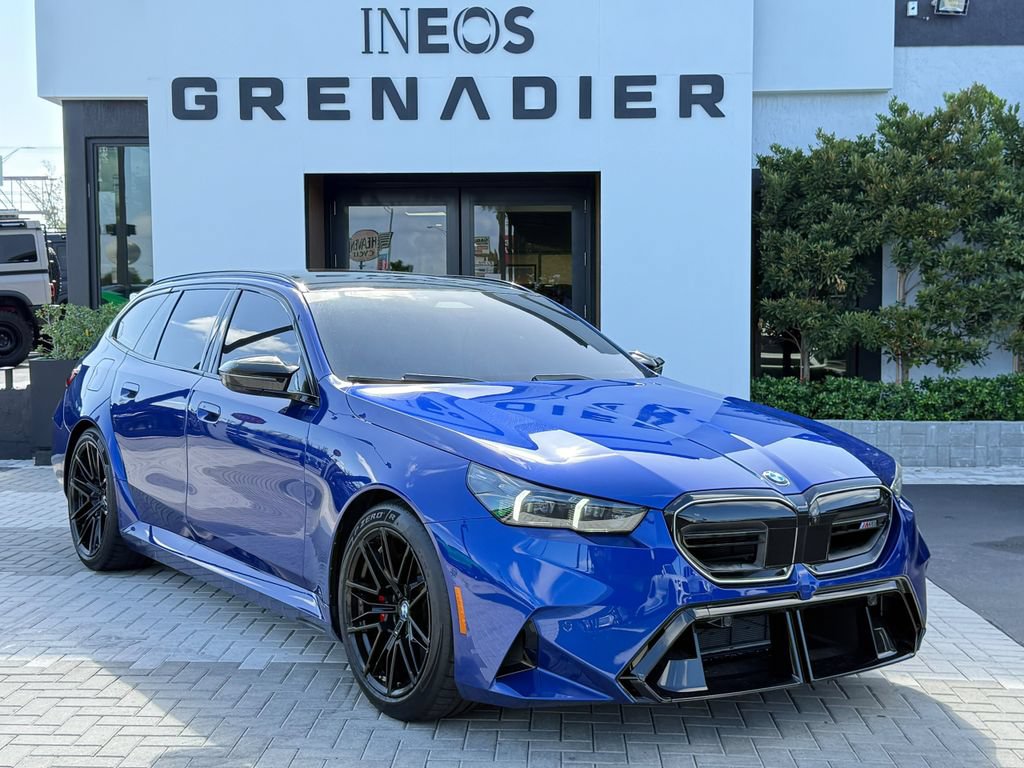 Used 2026 BMW M5 Touring w/ M Driver's Package AWD/4WD image 1