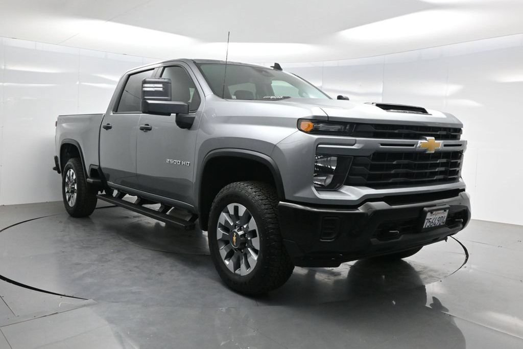 Used 2025 Chevrolet Silverado 2500 Custom w/ Custom Convenience Package AWD/4WD image 40
