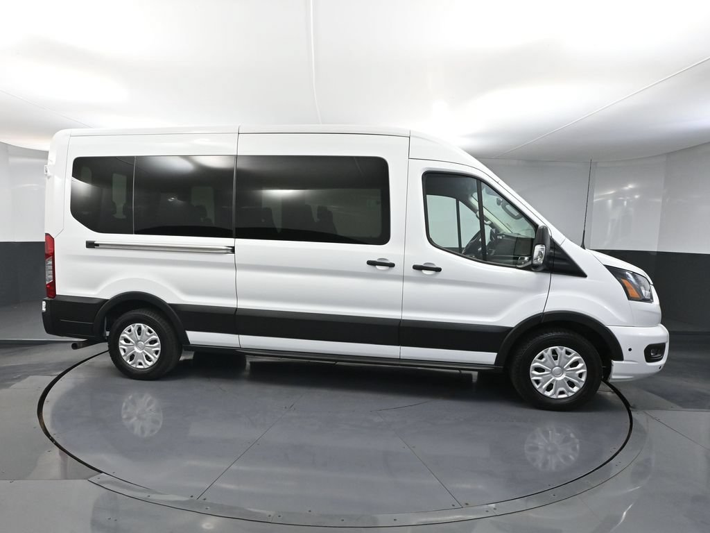 Used 2025 Ford Transit 350 XLT RWD image 3