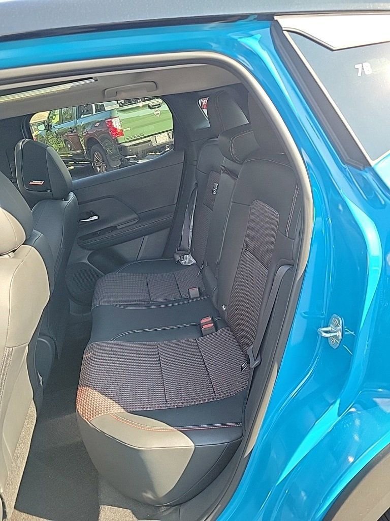 Used 2025 Nissan Kicks SR w/ SR Premium Package image 25