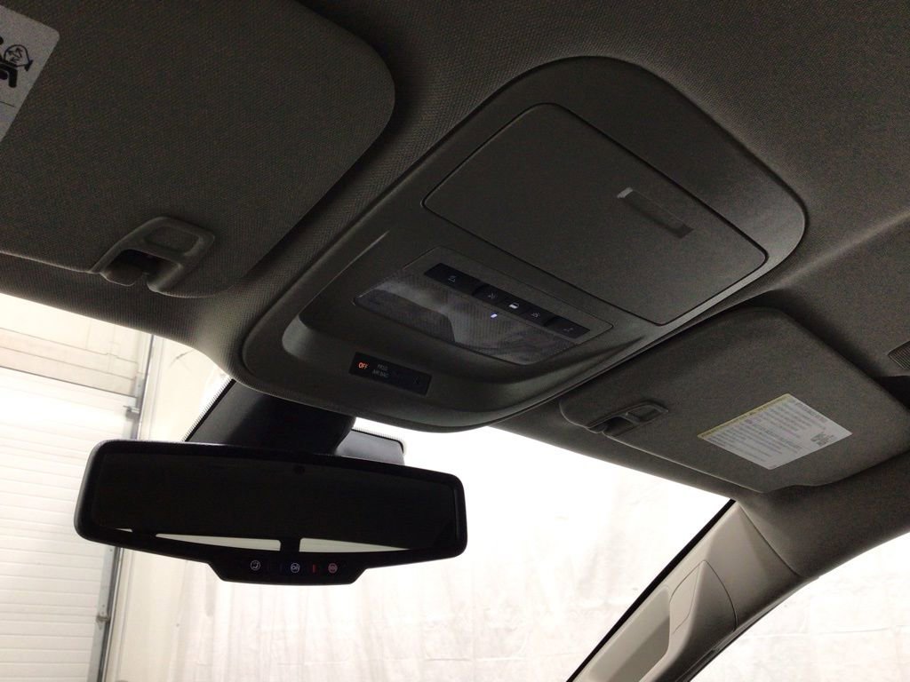 Used 2022 GMC Canyon Denali image 13