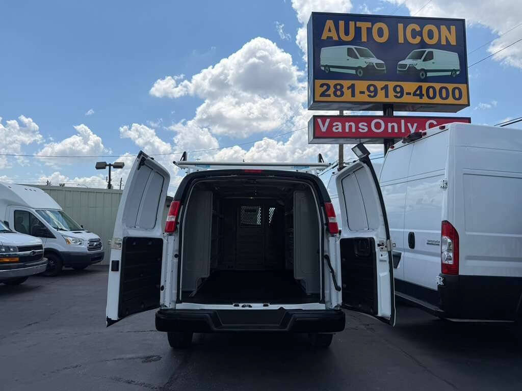 Used 2023 Chevrolet Express 2500 w/ Driver Convenience Package RWD image 15