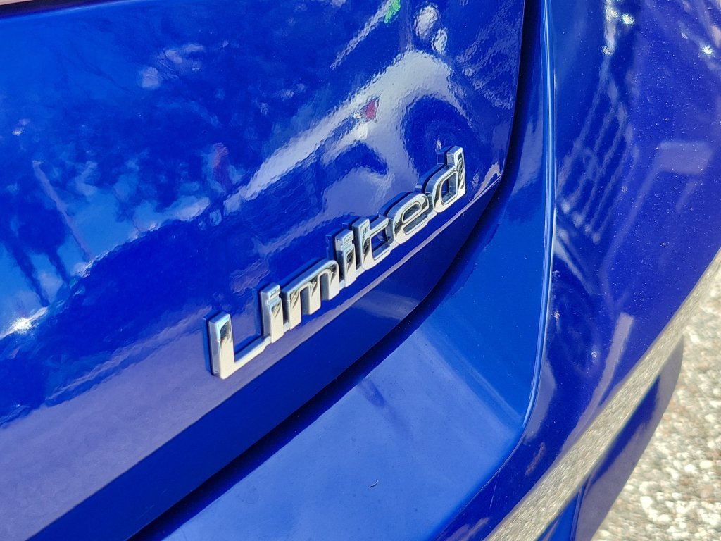 Used 2023 Hyundai Elantra Limited FWD image 7