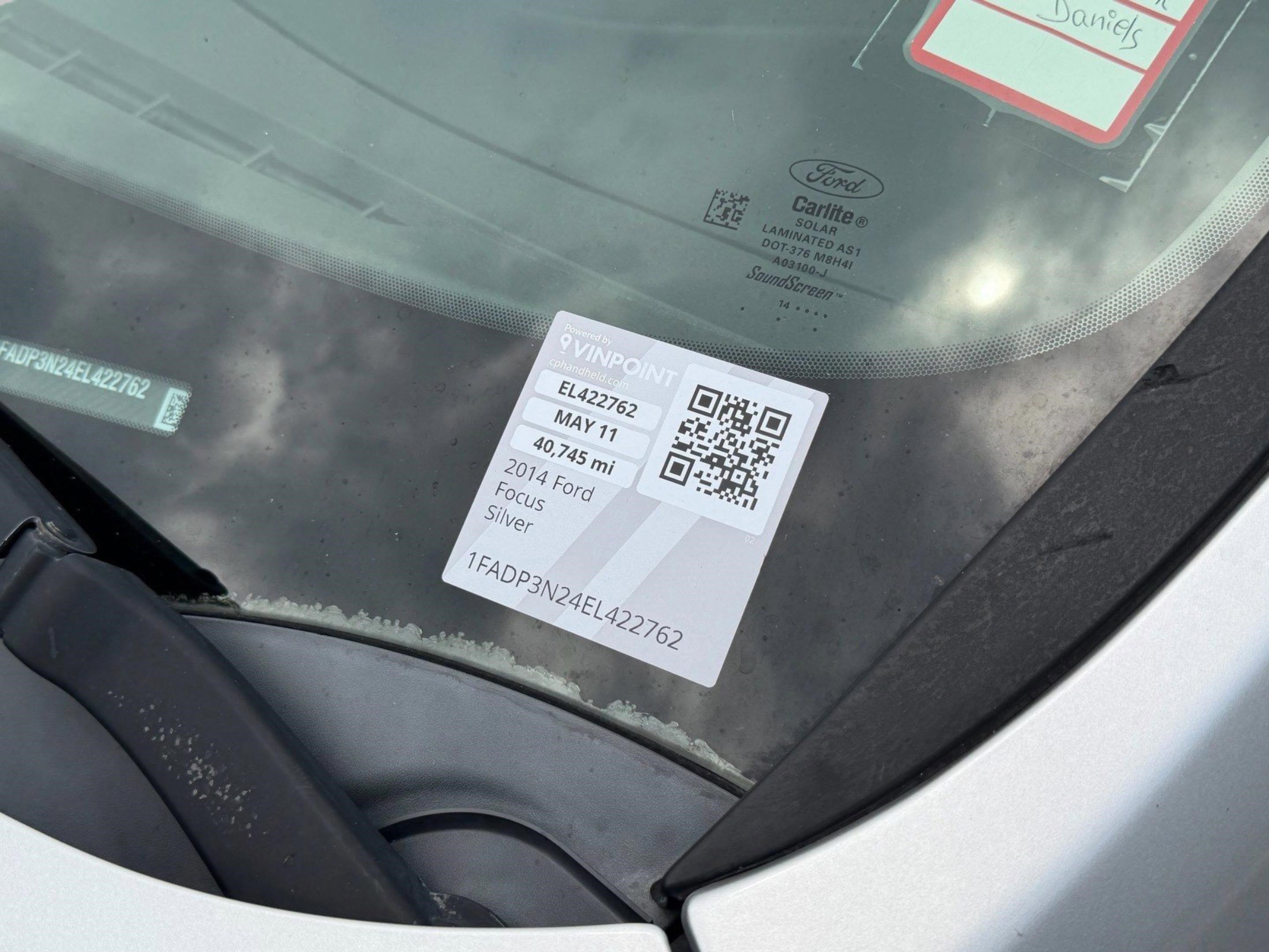 Used 2014 Ford Focus Titanium FWD image 28