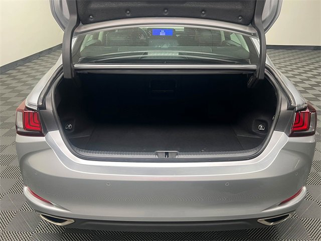 Certified 2025 Lexus ES 350 w/ Premium Package image 8