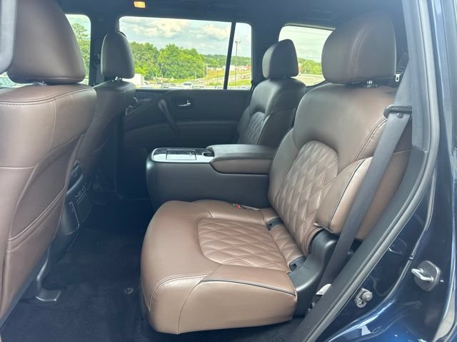 Used 2024 Nissan Armada Platinum w/ Captain's Chairs Package RWD image 11