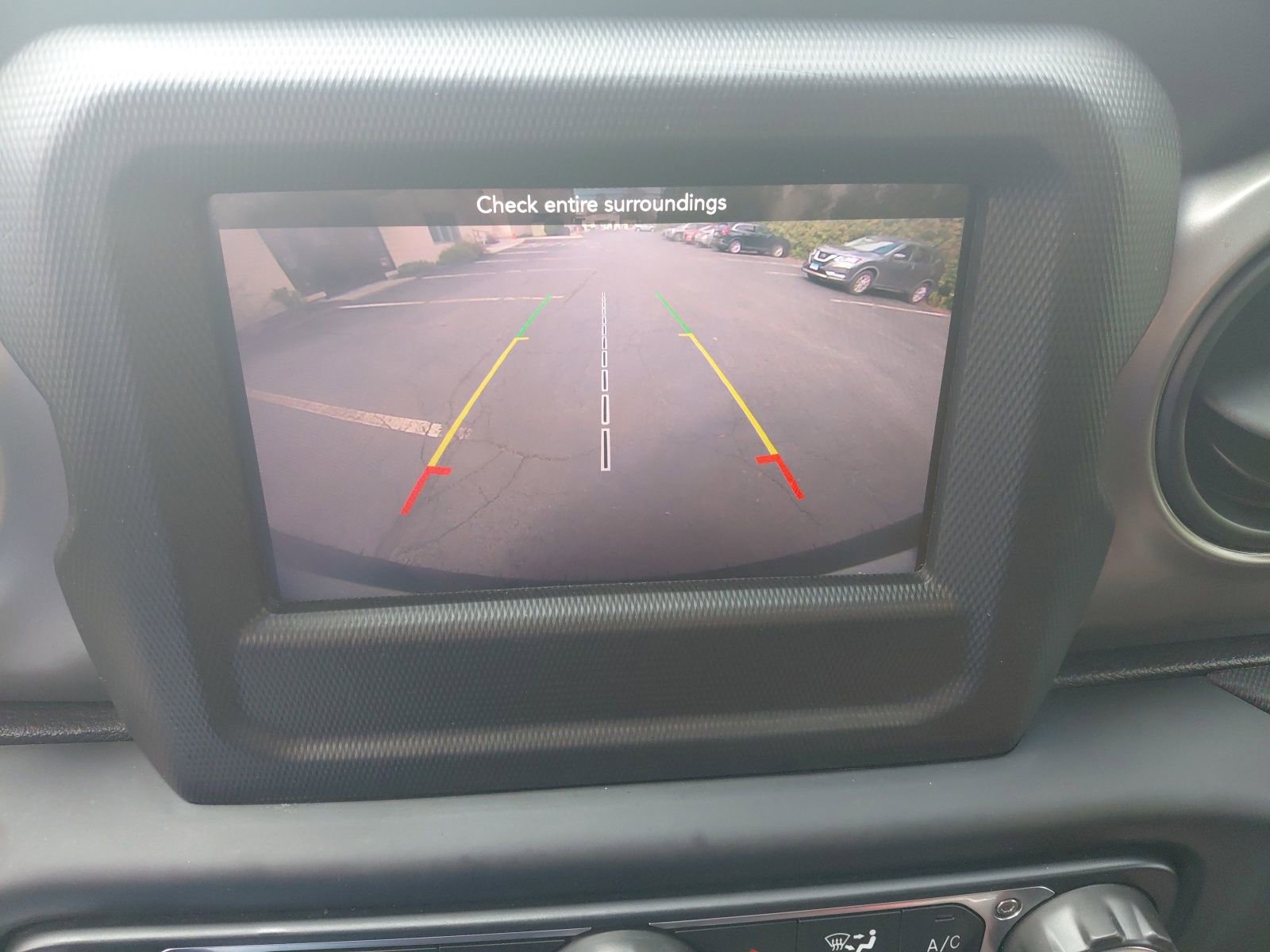 Used 2019 Jeep Wrangler Unlimited Sport S image 10