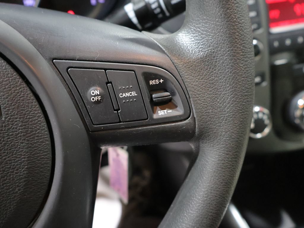 Used 2013 Kia Forte EX w/ Premium Pkg FWD image 30