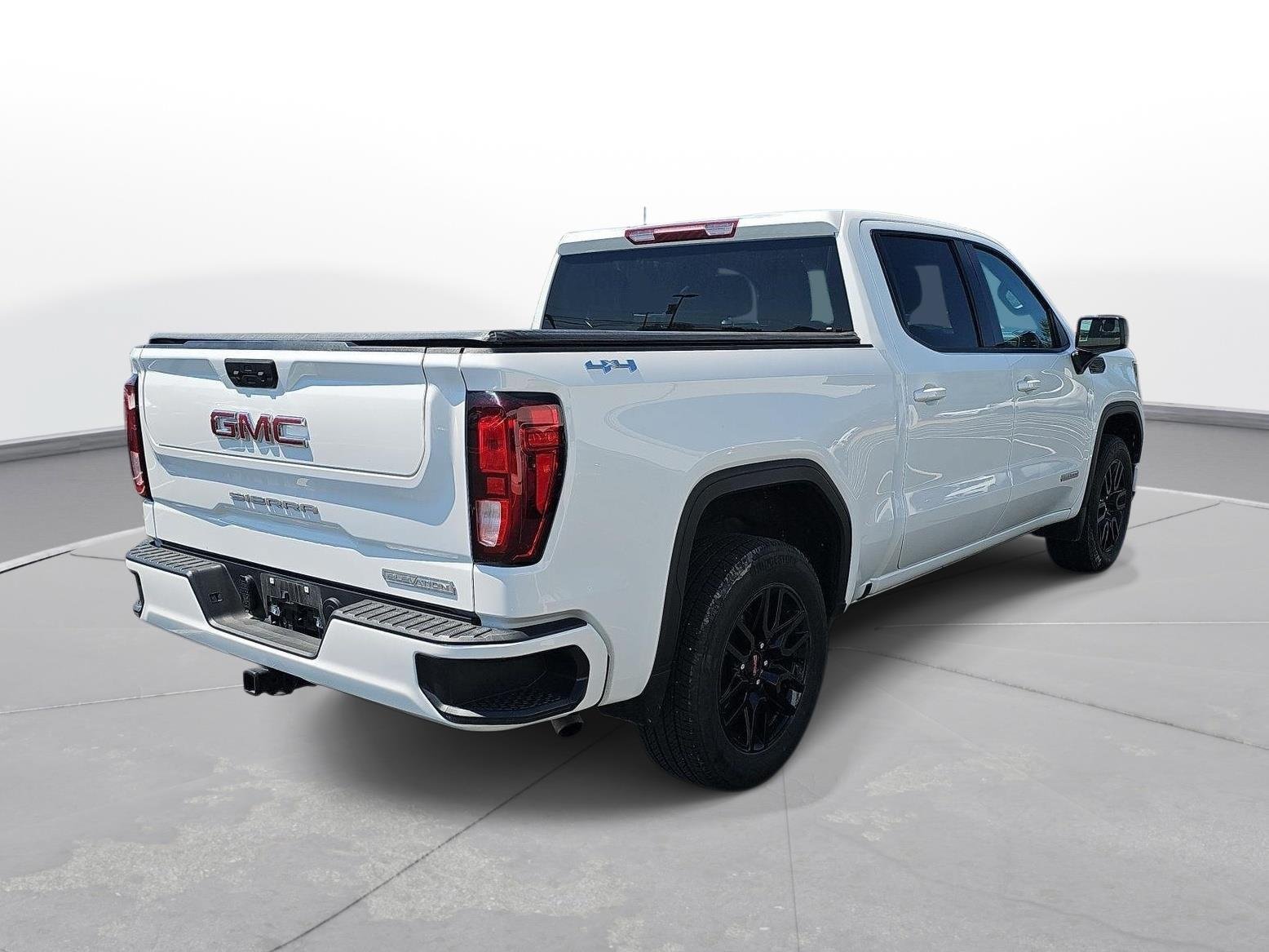 Used 2024 GMC Sierra 1500 Elevation AWD/4WD image 6