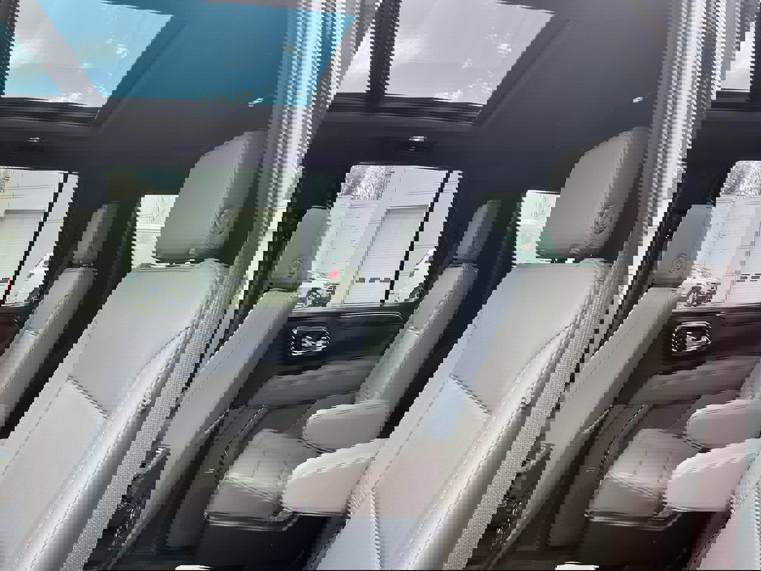 Certified 2022 Chevrolet Tahoe Z71 image 11