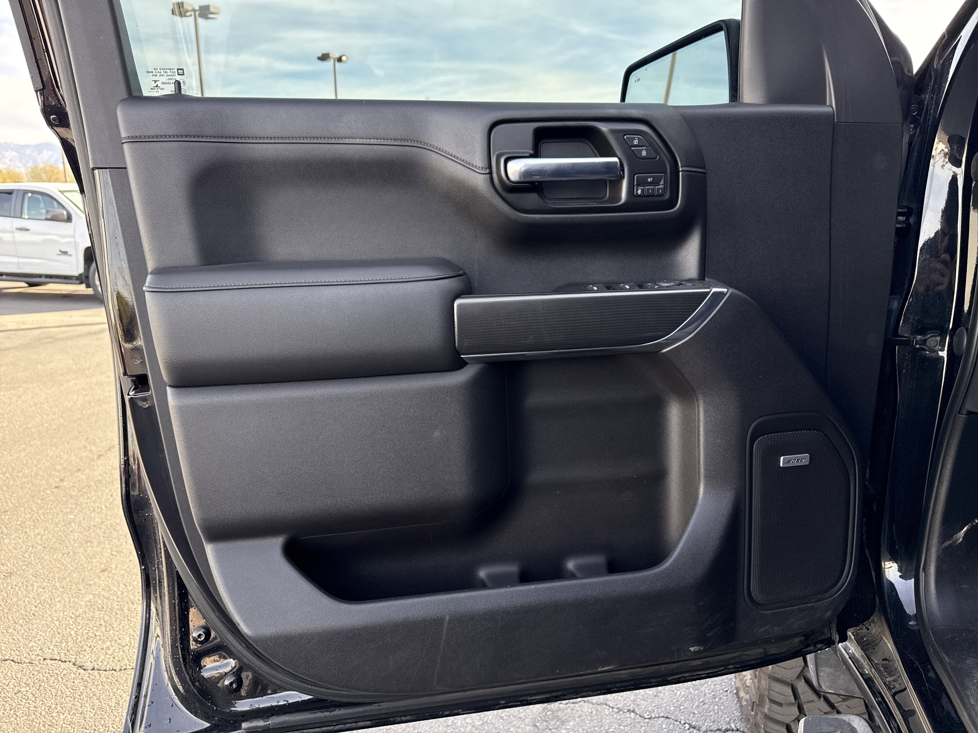 Used 2020 GMC Sierra 1500 AT4 w/ AT4 Premium Package image 11