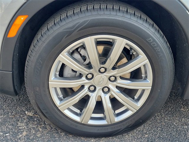 Used 2023 Cadillac XT4 Premium Luxury image 18