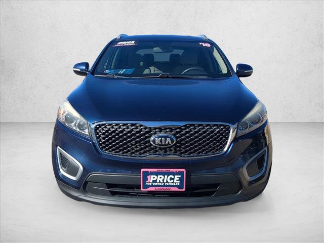 Used 2018 Kia Sorento LX image 2