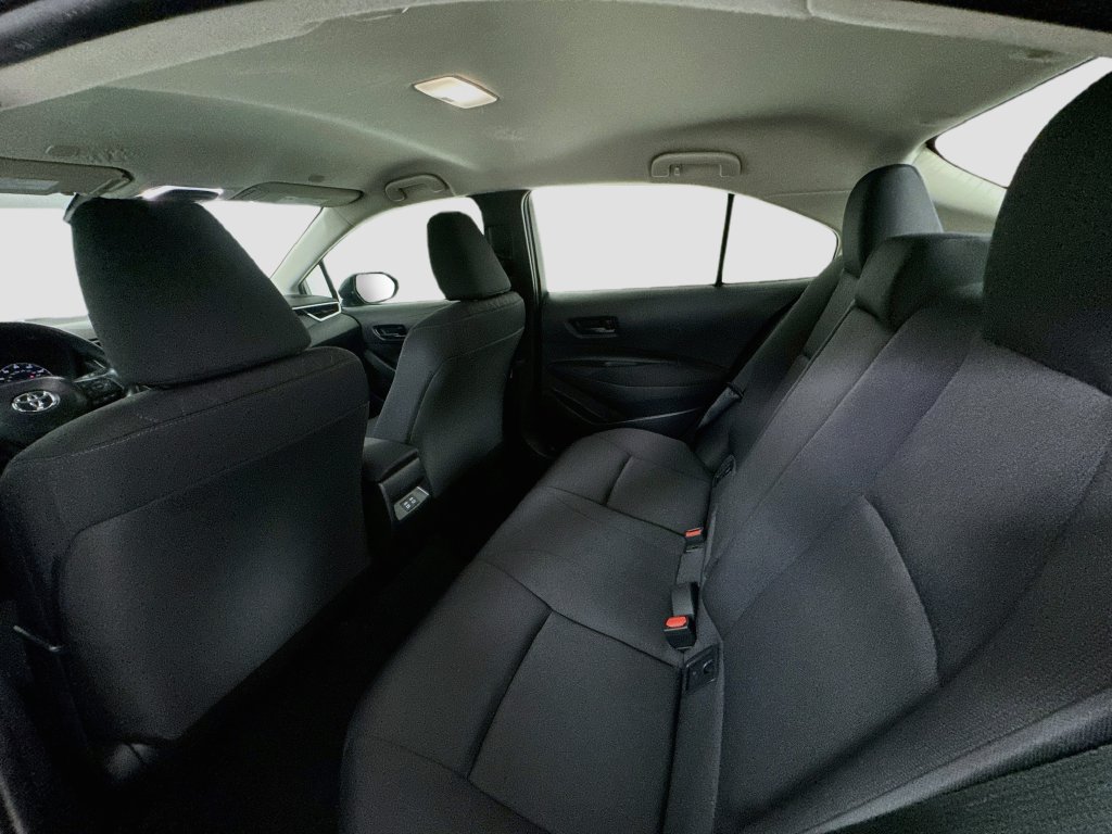 Used 2025 Toyota Corolla LE FWD image 20