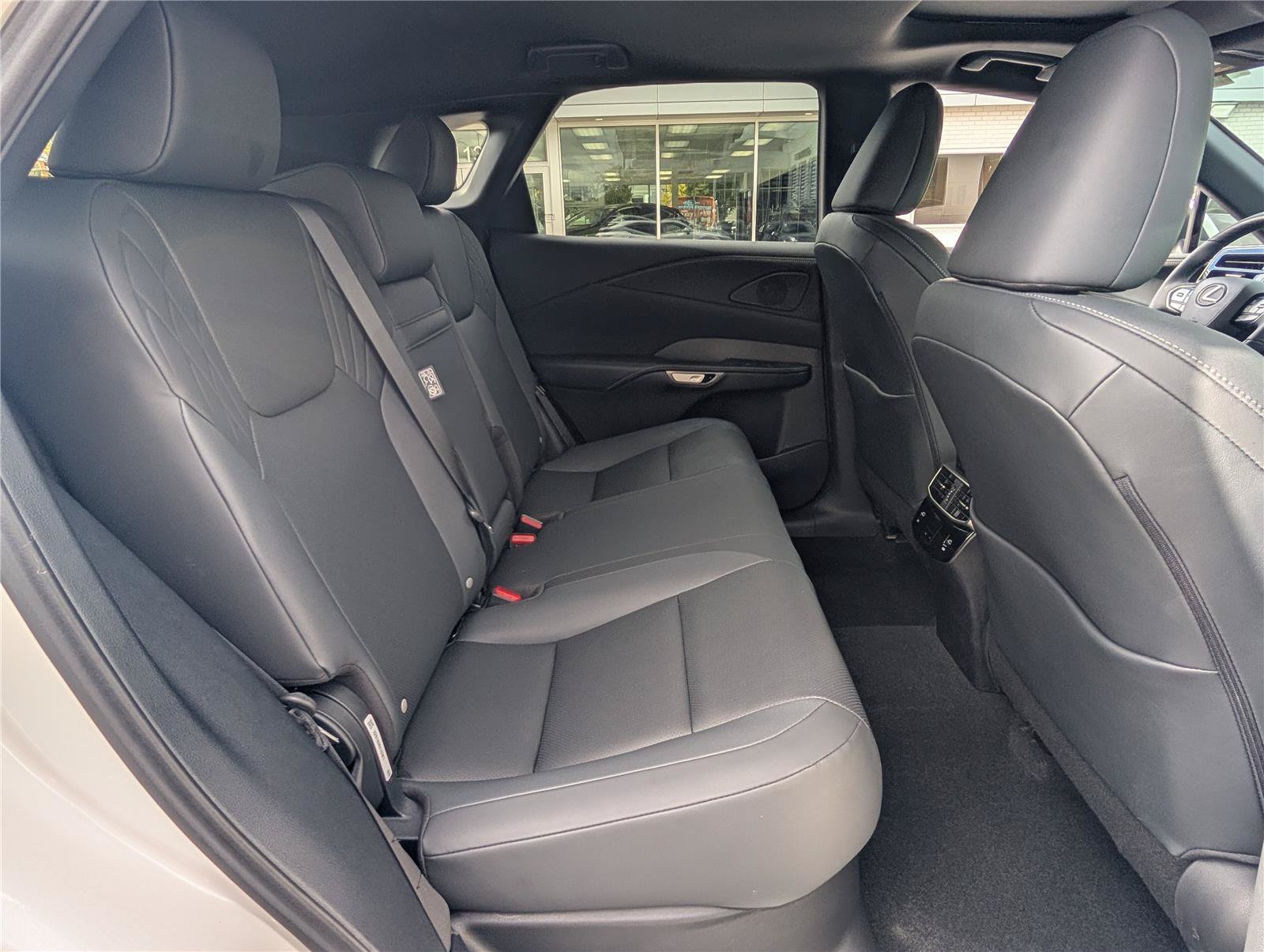 Used 2024 Lexus RX 350 Premium w/ Accessory Package (Z1) AWD/4WD image 12