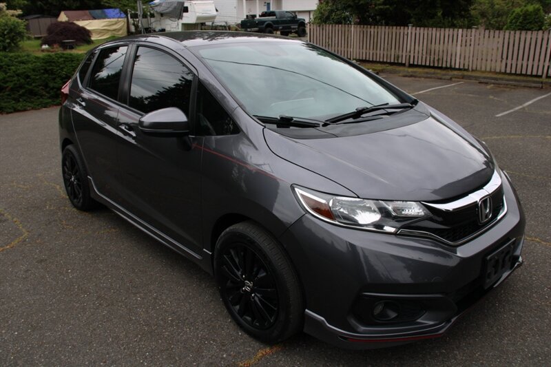 Used 2018 Honda Fit Sport image 2