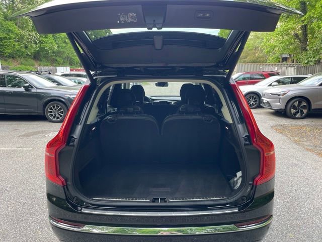 Certified 2025 Volvo XC90 T8 Plus AWD/4WD image 17