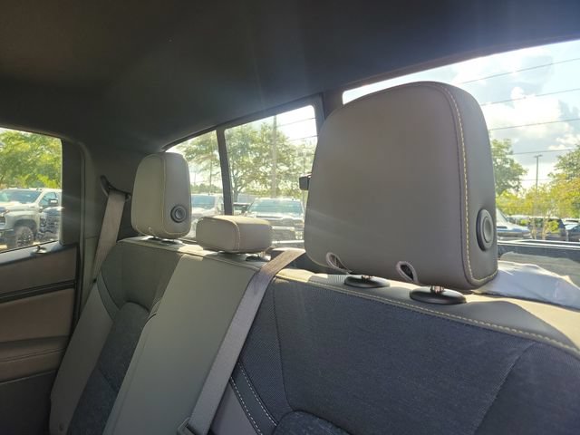 Certified 2024 Chevrolet Colorado ZR2 AWD/4WD image 15
