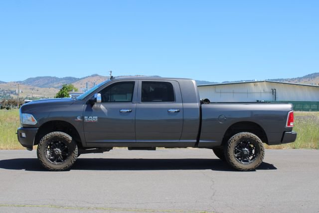 Used 2015 RAM 3500 Laramie Longhorn AWD/4WD image 2