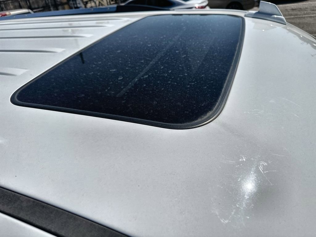 Used 2018 GMC Yukon Denali w/ Open Road Package image 11