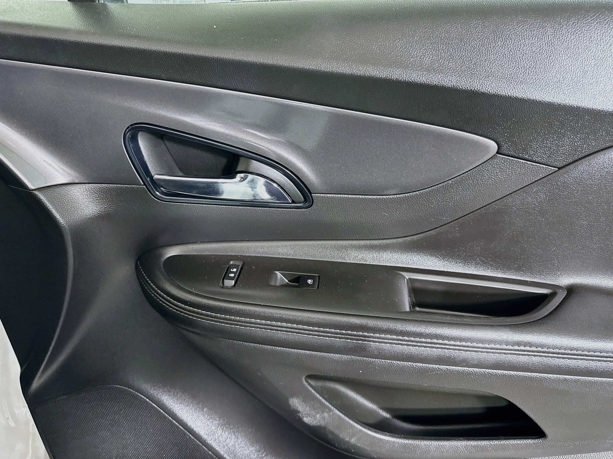 Used 2020 Buick Encore Preferred FWD image 31
