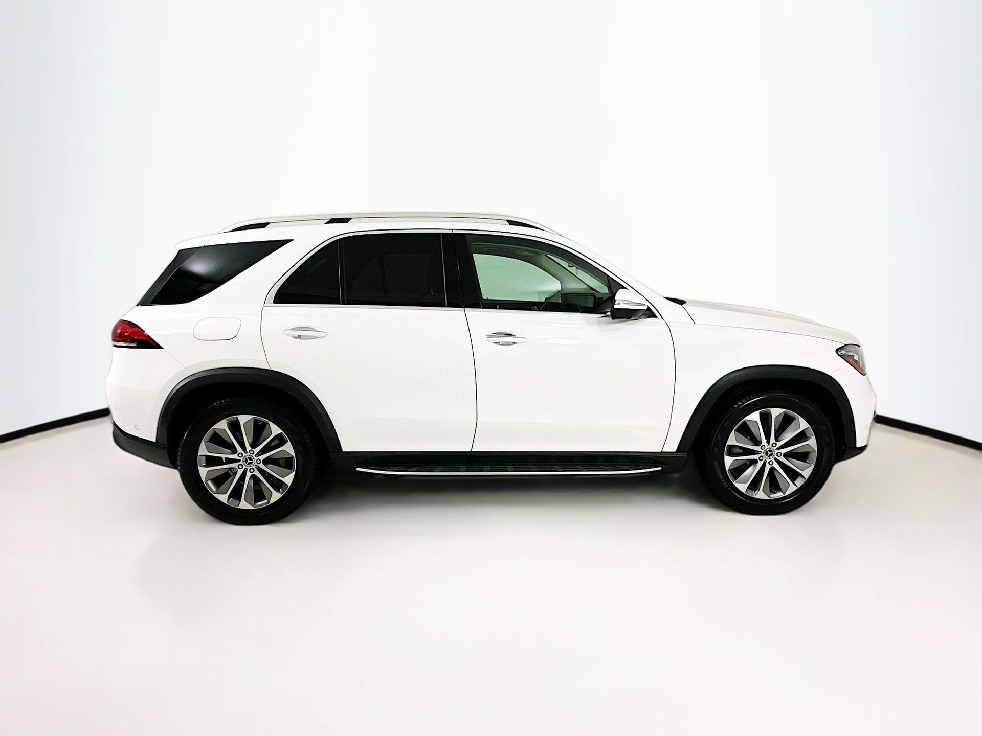 Certified 2020 Mercedes-Benz GLE 450 4MATIC image 9