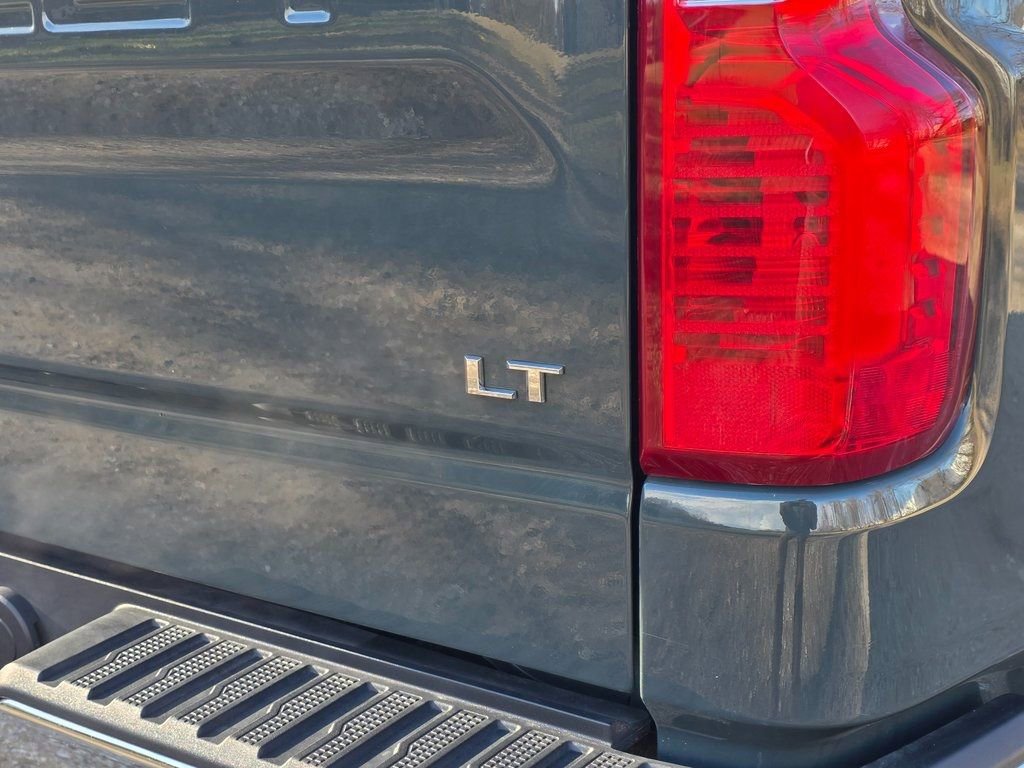 Used 2025 Chevrolet Silverado 1500 LT image 23