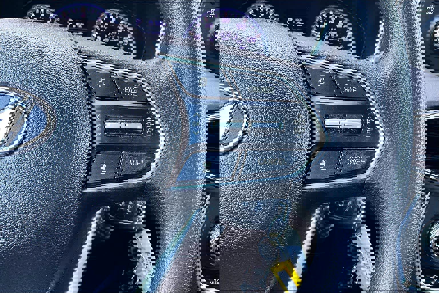 Used 2020 Hyundai Santa Fe SE w/ Cargo Package image 25