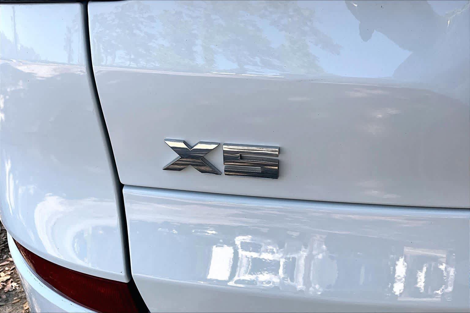 Certified 2024 BMW X5 M60i AWD/4WD image 31