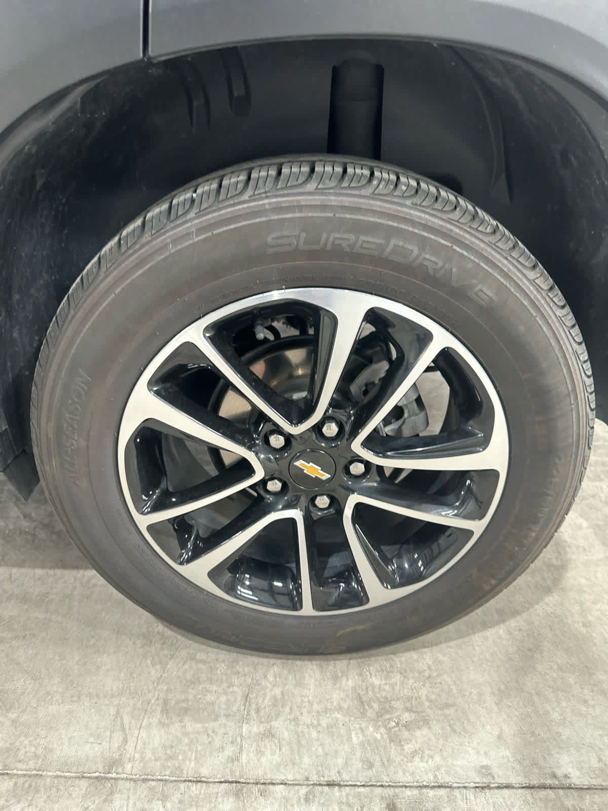 Used 2024 Chevrolet TrailBlazer LT AWD/4WD image 10