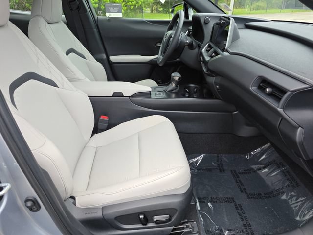 Used 2024 Lexus UX 250h FWD w/ Premium Package image 10
