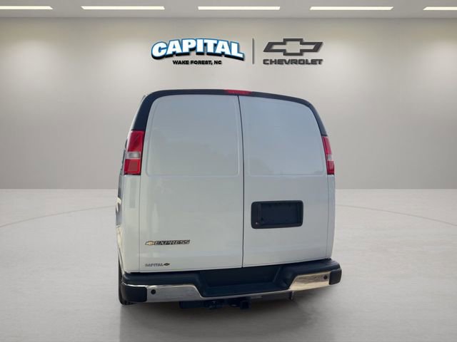 New 2026 Chevrolet Express 2500 w/ Driver Convenience Package RWD image 4