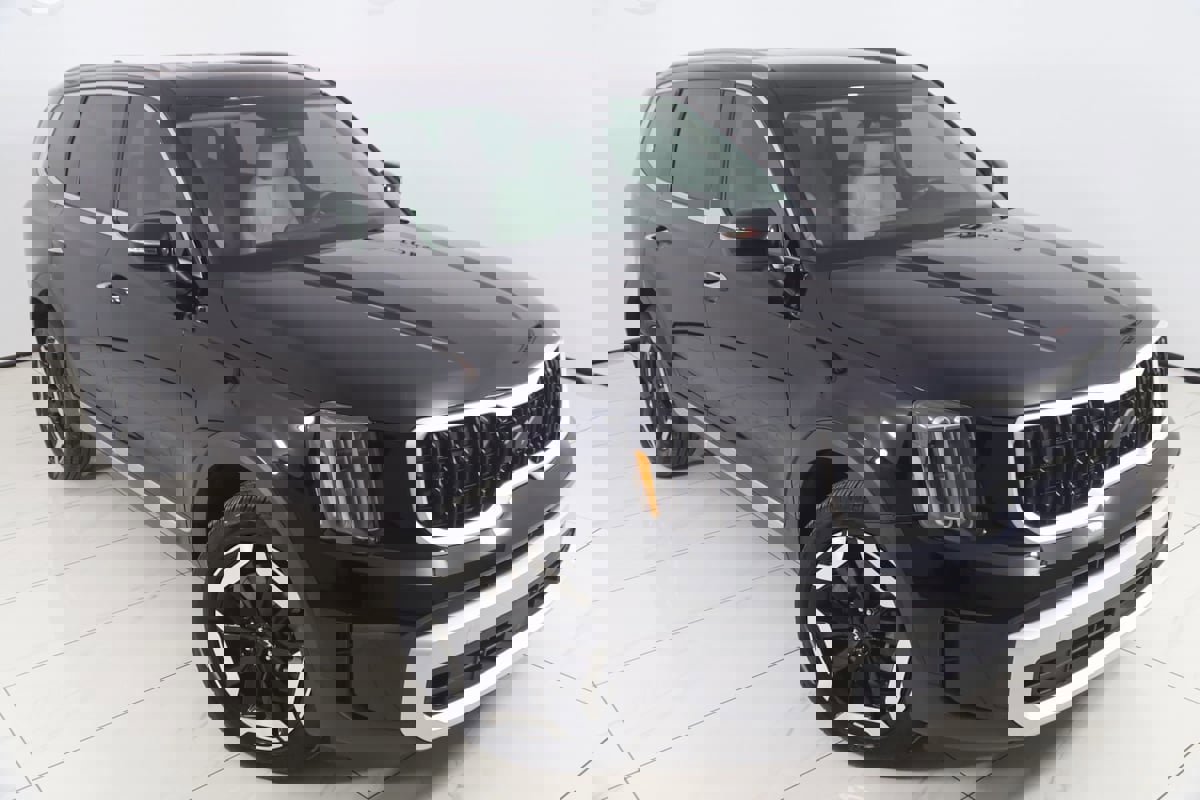 Used 2024 Kia Telluride S w/ S Sunroof Package image 19